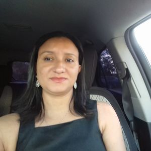 Meet your Posher, Elaine vieira